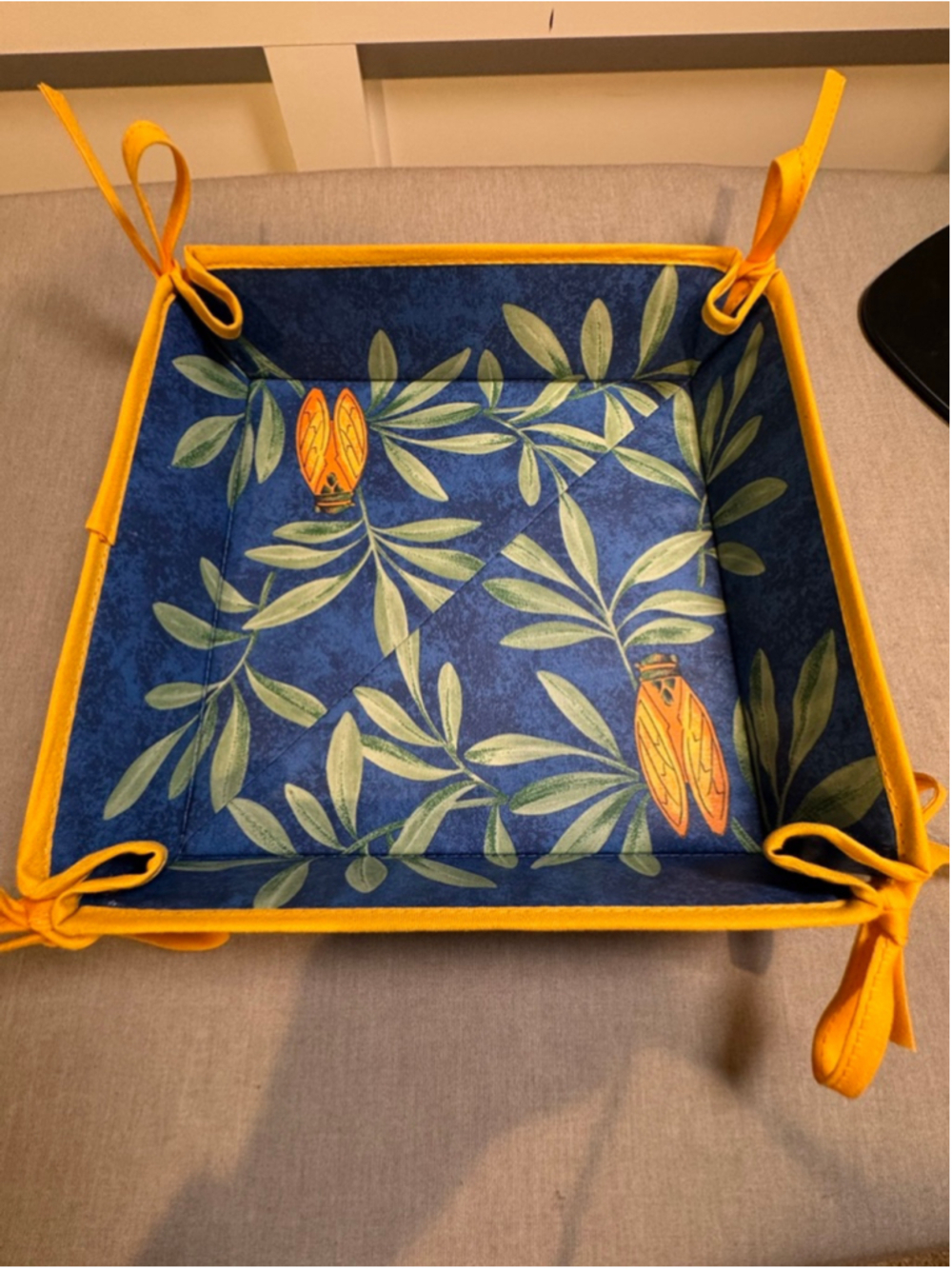 Unbranded Italian Table Bread & Casserole Basket. Blue Yellow Cicada Print